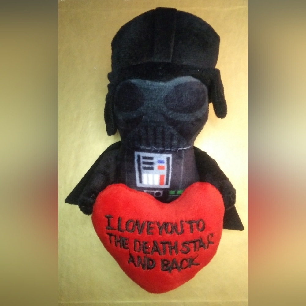Mandalorian Darth Vader Squeaky Dog Toys Star Wars NWOT Unused - Picture 8 of 8